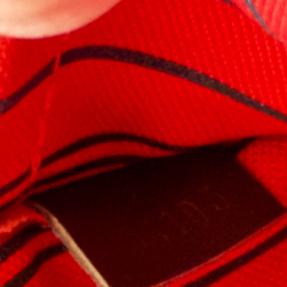 Louis Vuitton Neverfull MM Tote with Pouch - Picture 11 of 11